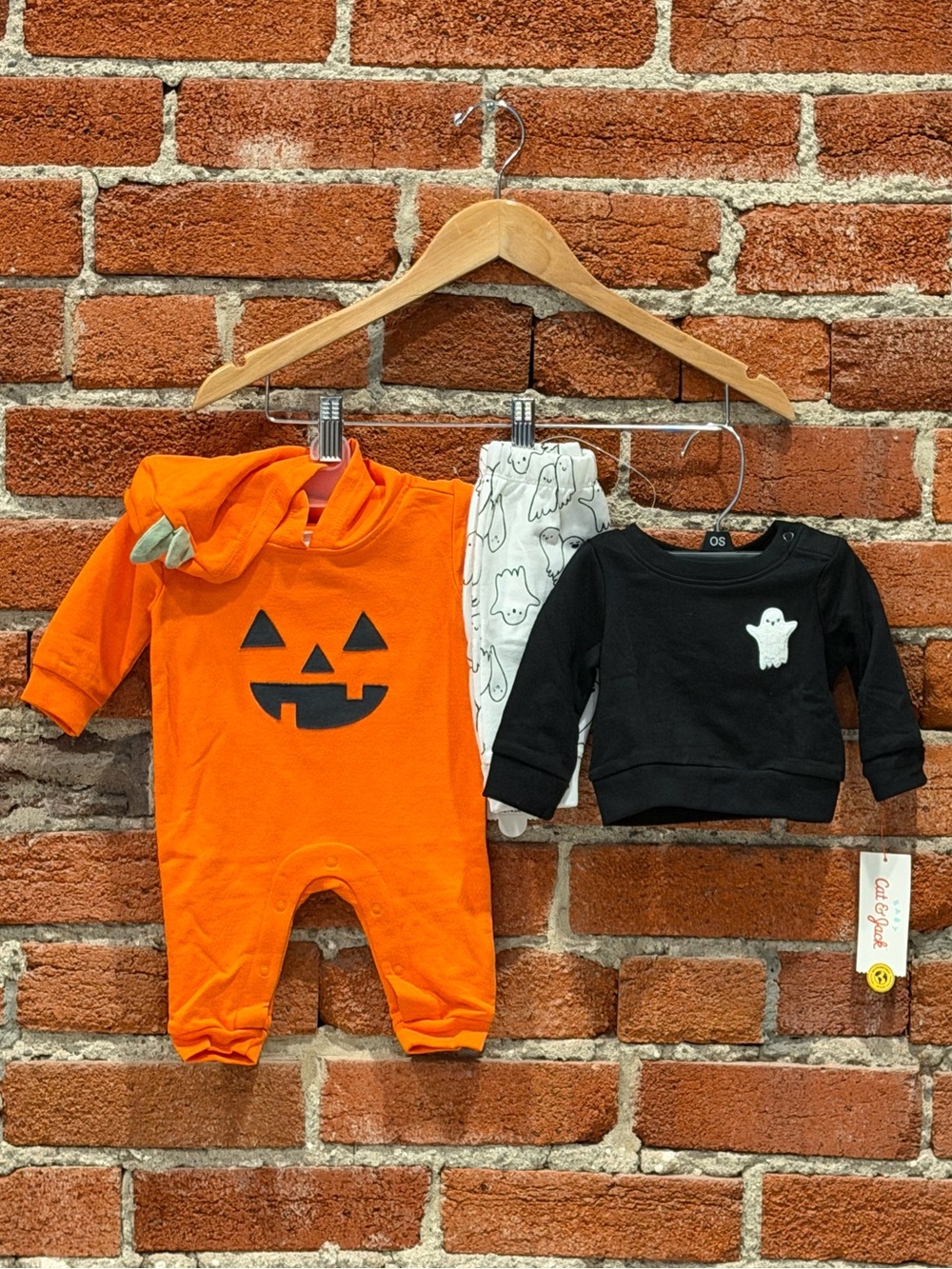 🎃👻 NWT Cat & Jack Halloween Baby Outfit Bundle  - Romper - Sweatsuit - NB 👻🎃
